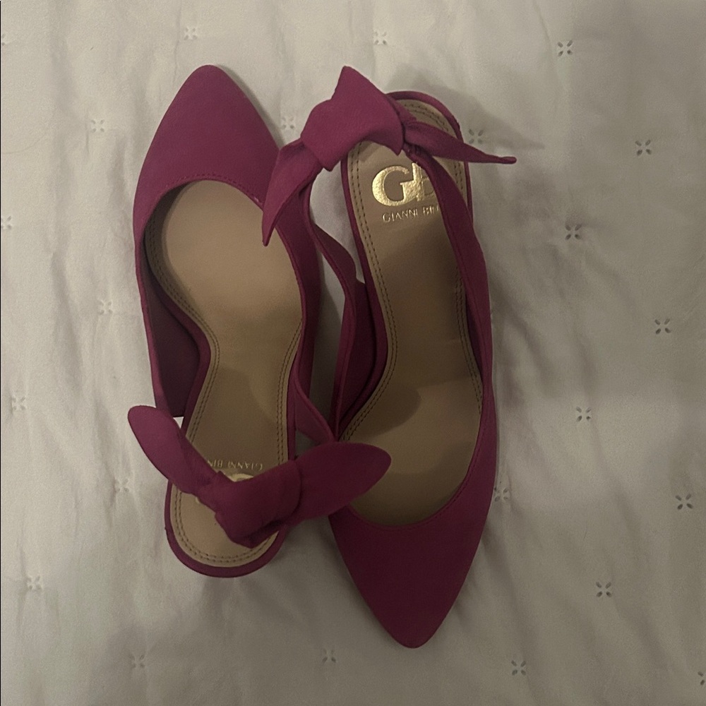Gianni Bini  Bow Women's heels
